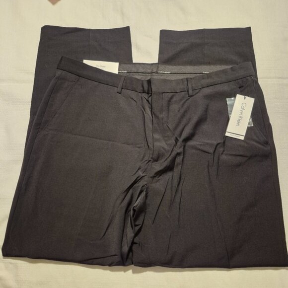 Calvin Klein men's size 38" x 30" black pants, The Dylan tailored fit, NWT - Picture 3 of 8